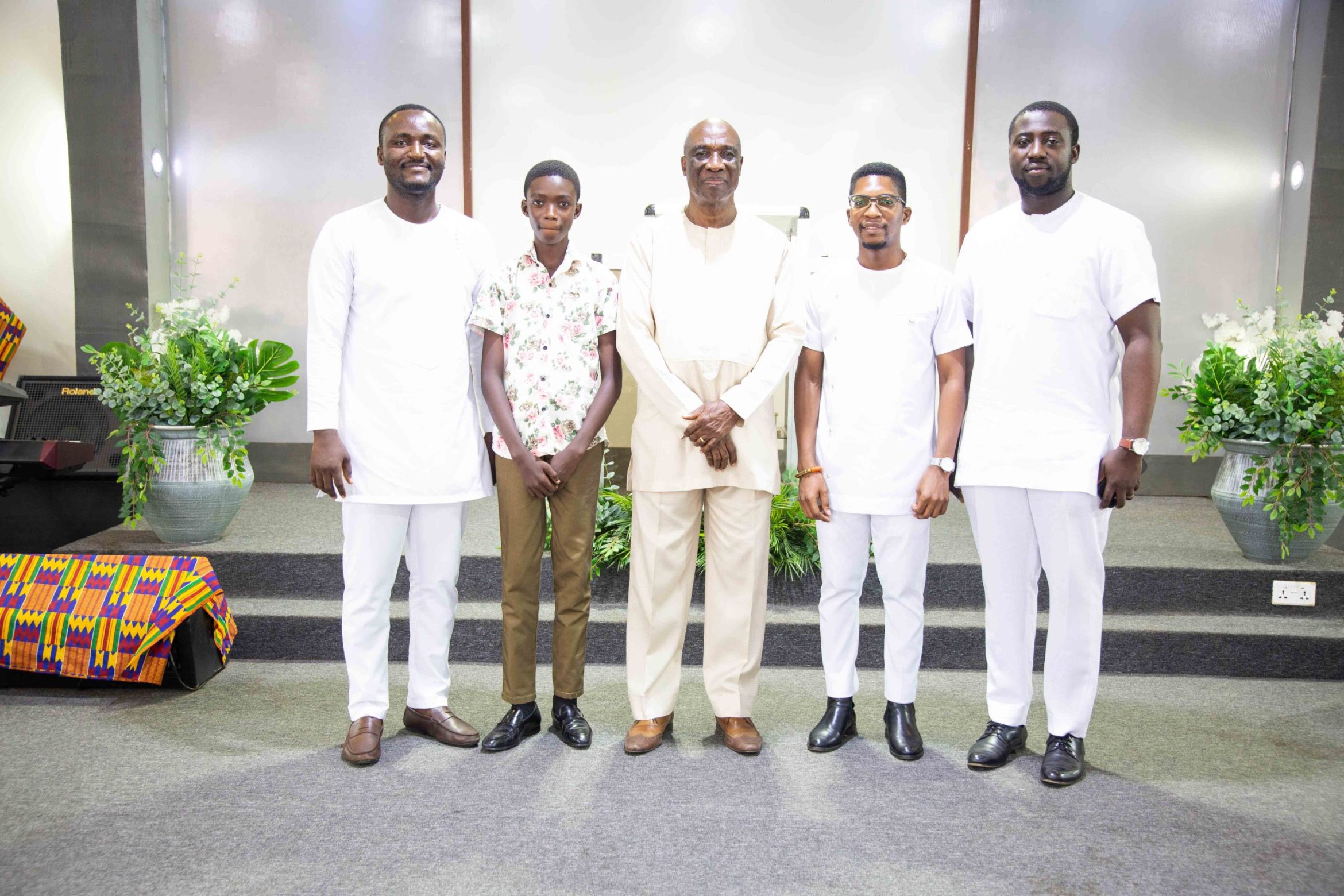 ApostolicLadies_Guys-scaled.jpg